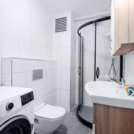 Apartment Newly Constructed In Sisli -1000mbps -ac- Elevator *
