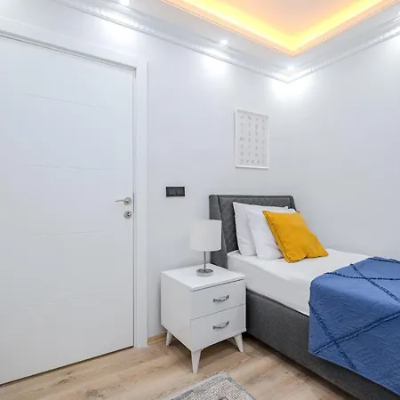 Apartment Newly Constructed In Sisli -1000mbps -ac- Elevator