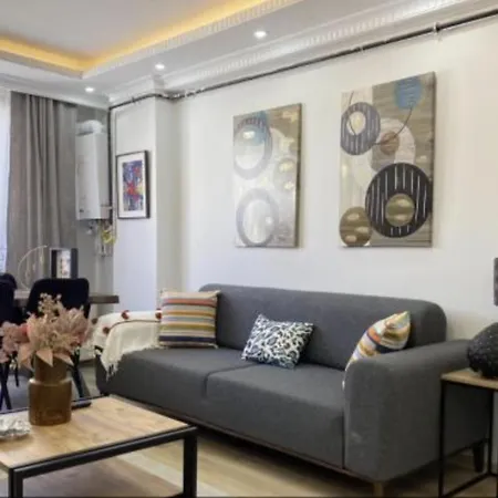 Newly Constructed In Sisli -1000mbps -ac- Elevator Apartment Istanbul